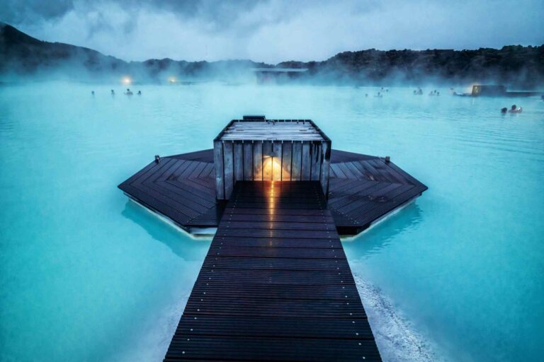 Découvrir le Blue Lagoon