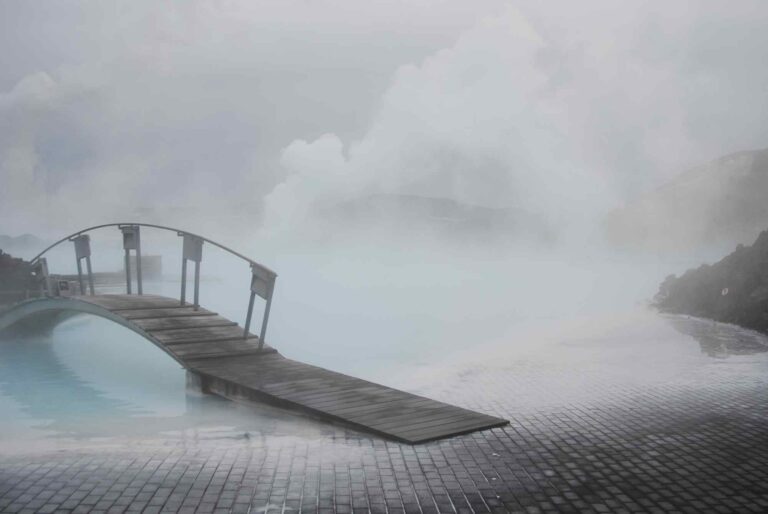 Vapeur chaude au Blue Lagoon en Islande