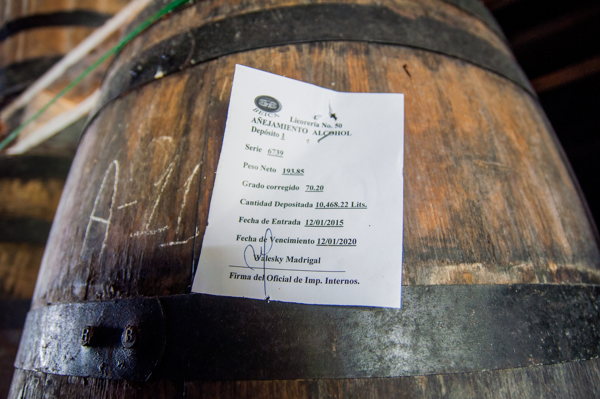 Vous prendrez bien un verre de rhum ? 6 L'autorisation légale - contrôle de l'état dominicain