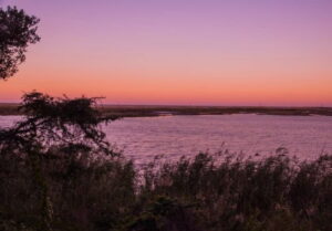 Coucher de soleil sur l'estuaire de St Lucia, Afrique du Sud