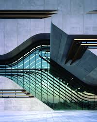 Se souvenir de Zaha Hadid, architecte lumineuse 4 Travailler la lumière - Zaha Hadid