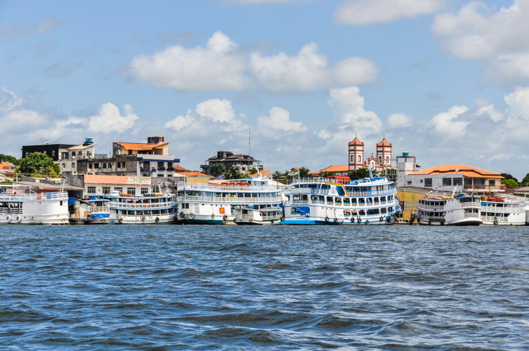 Santarém au Brésil : escale sur l’Amazone, entre crue et chaleur