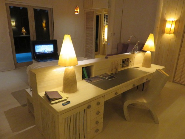 Espace bureau dans la villa du Soneva Jani aux Maldives