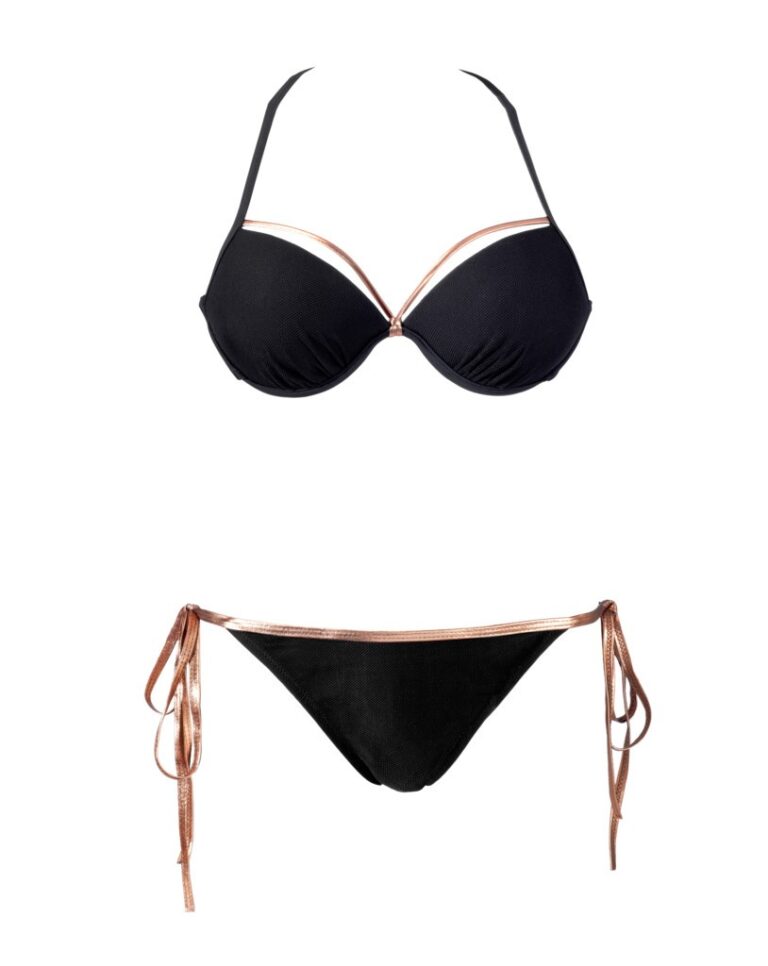 Au Moulin Rose 34€ Au Moulin Rose 34€