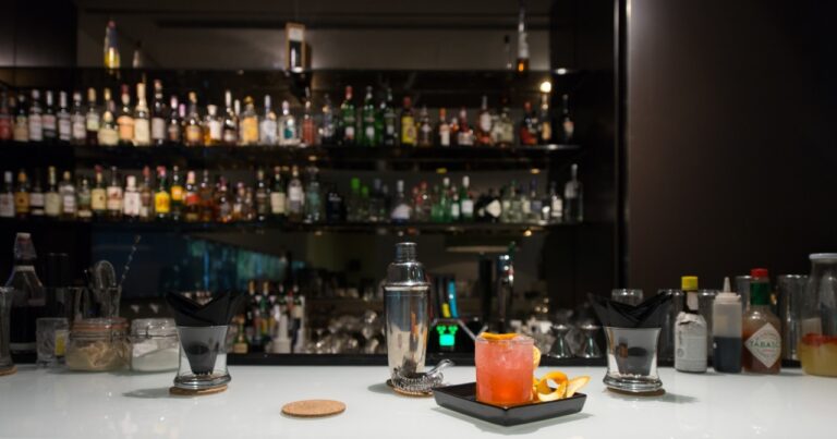 Le comptoir du bar