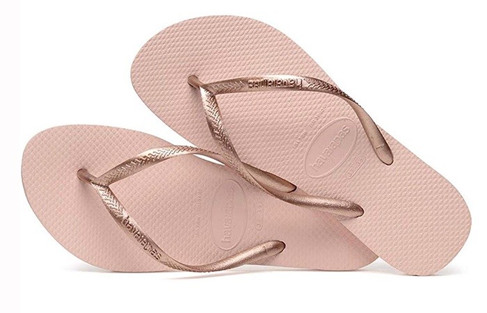 Des tongs pour l'Italie