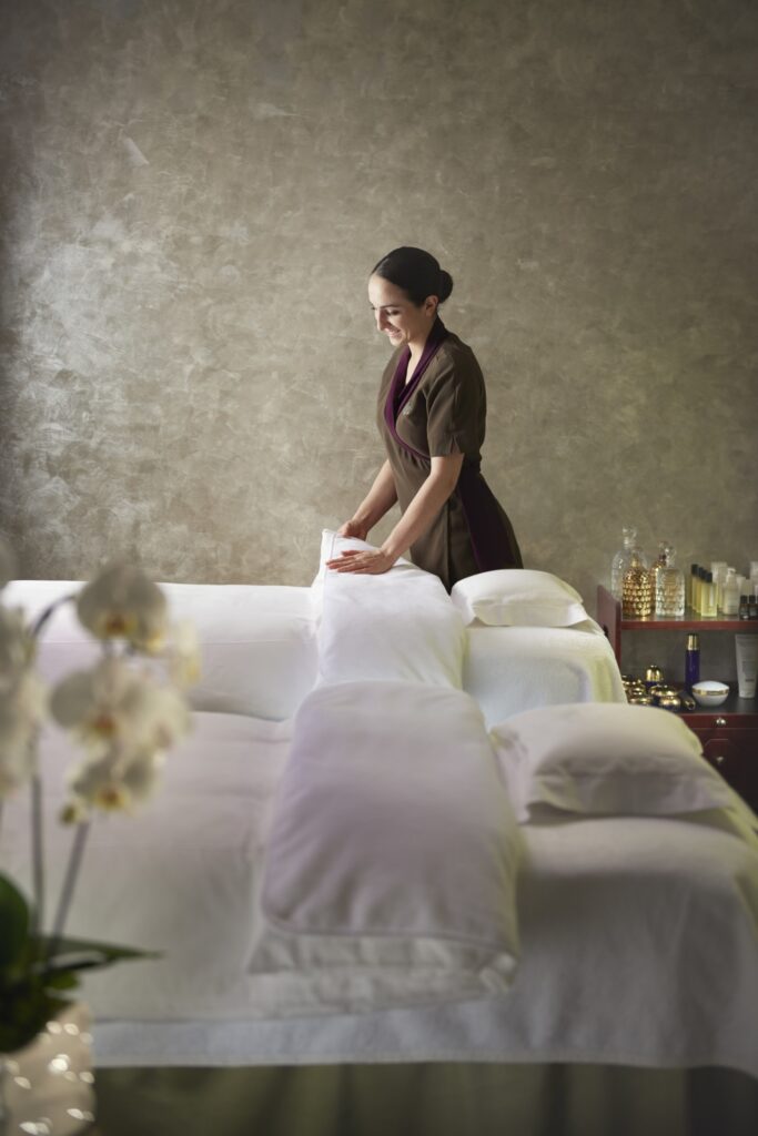 Massage au spa du Mandarin Oriental Paris Massage au spa du Mandarin Oriental Paris