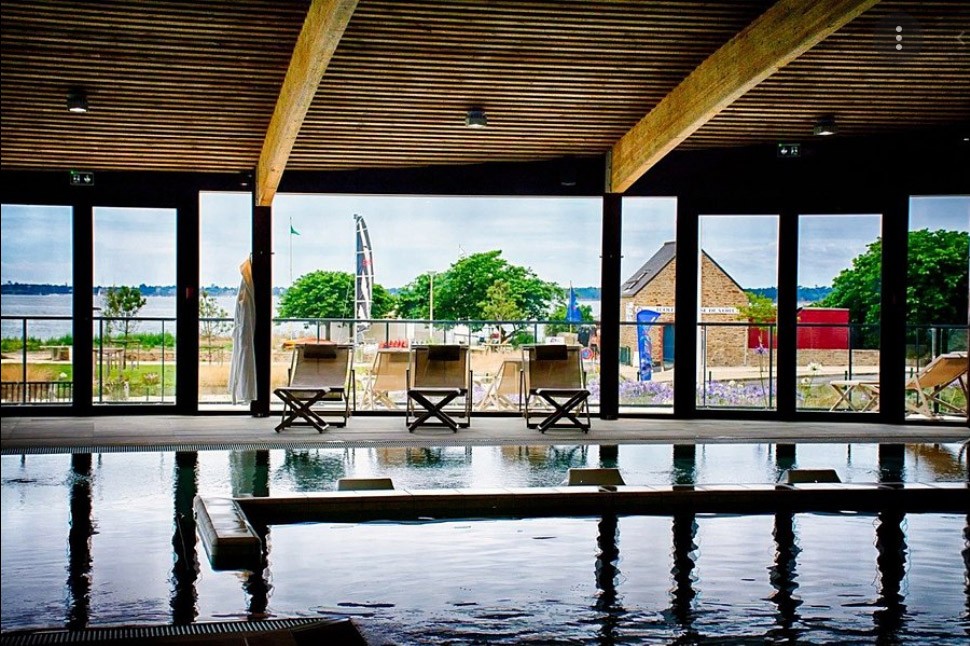 Hypnose thalasso Concarneau : une séance « étrange »