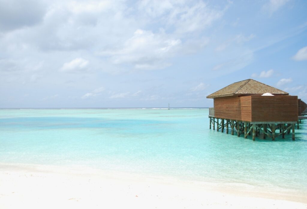 Des lodges intimes pour profiter de l'horizon turquoise