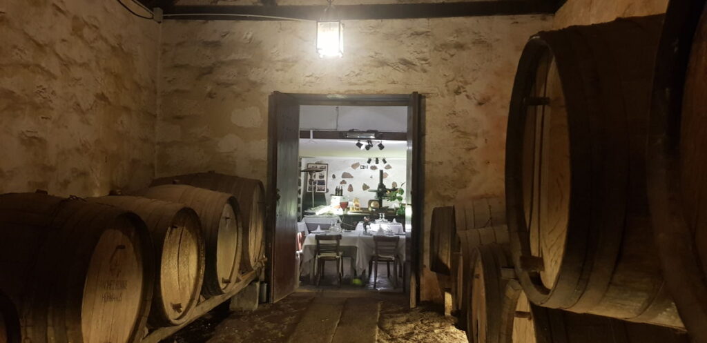 Dans les caves