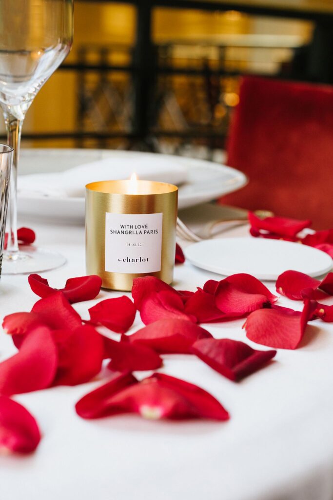La bougie BY CHARLOT offerte