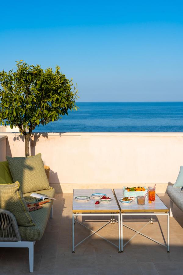 Terrasse face à la mer