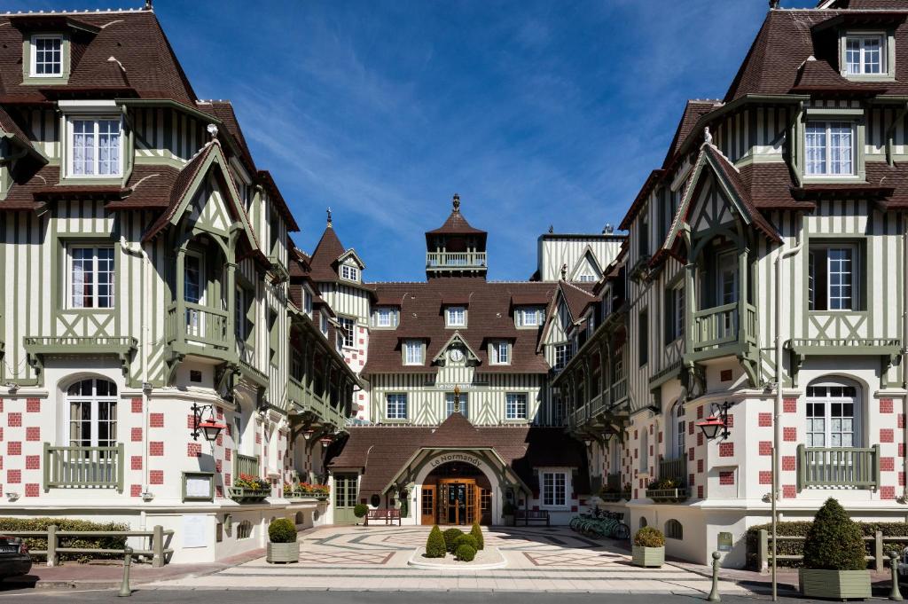 hotel le normandy