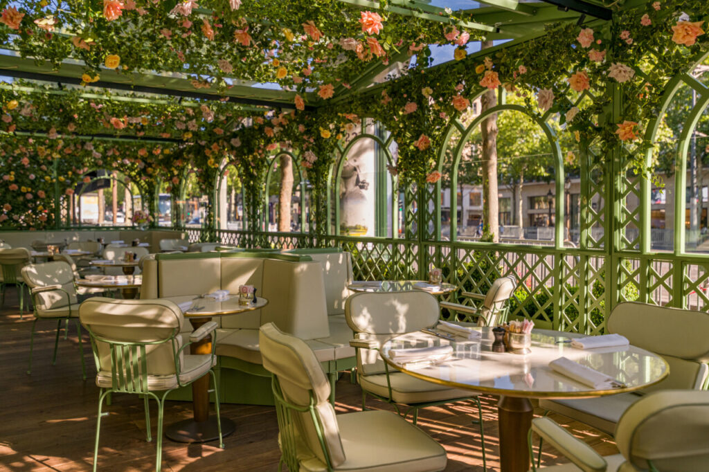 Une table chez Ladurée