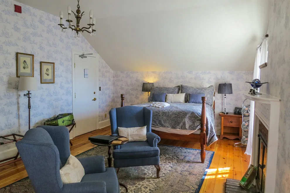 La chambre bleue Photo courtesy of Sherel Purcell