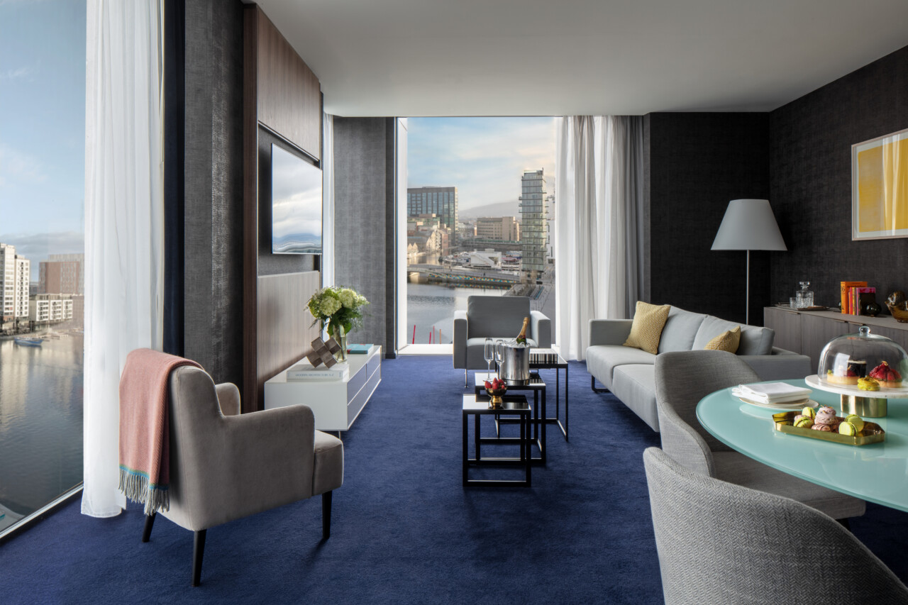 anantara the marker dublin hotel the schwartz one bedroom suite lounge