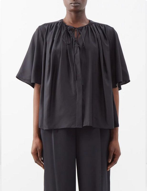 Blouse été Joseph 425€