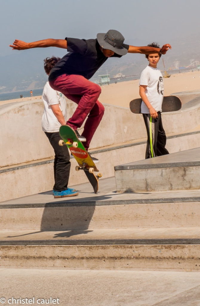 Venice Beach Skatepark Los Angeles skateurs bowl