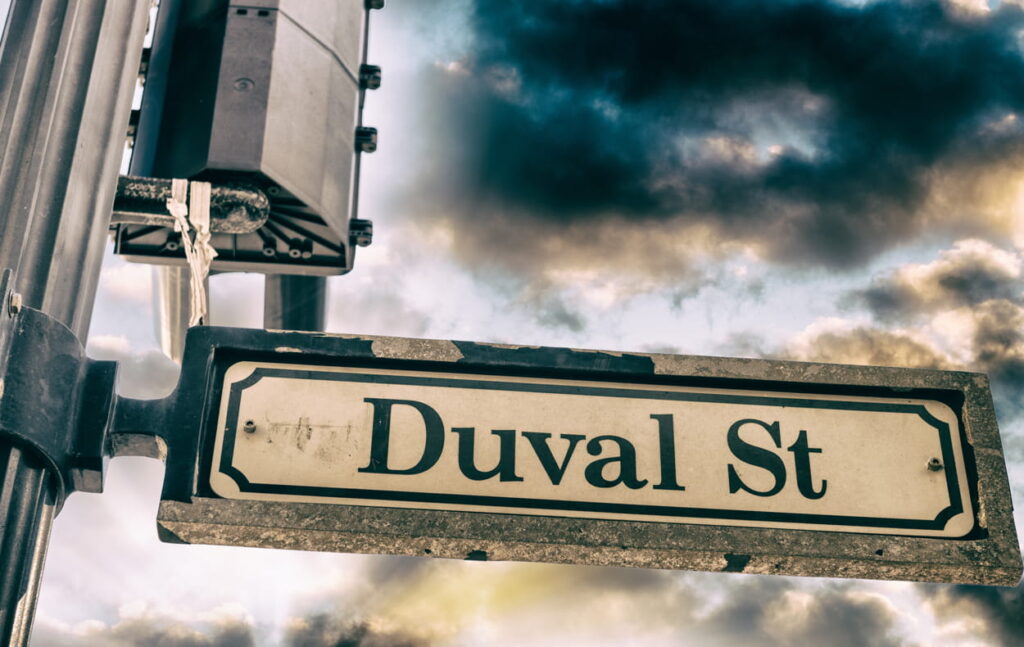 Duval Street à Key West — ambiance road trip Floride