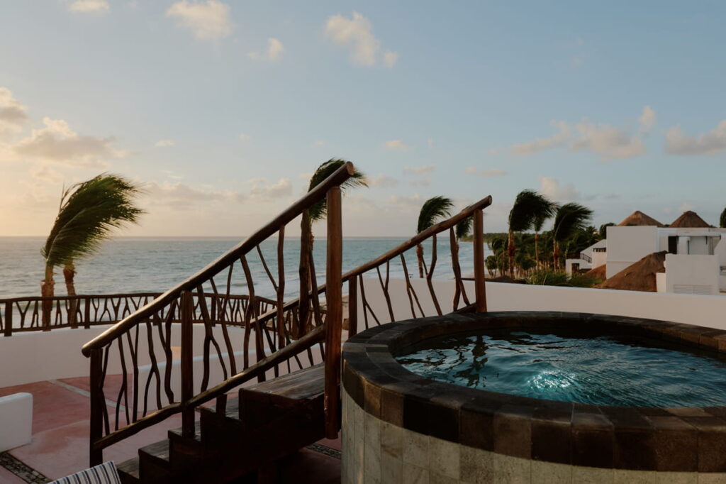 accès jaccuzi