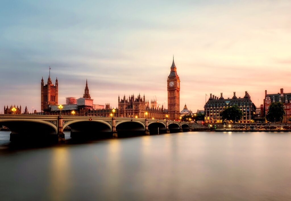 Visiter Londres avec 5 essentiels luxe