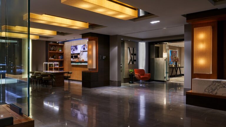ambiance chic dp : dupont circle hotel