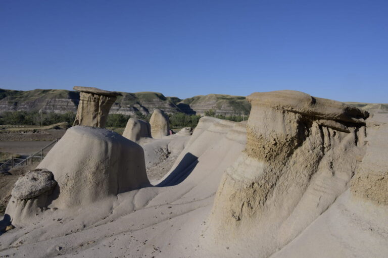 badlands hoodoos