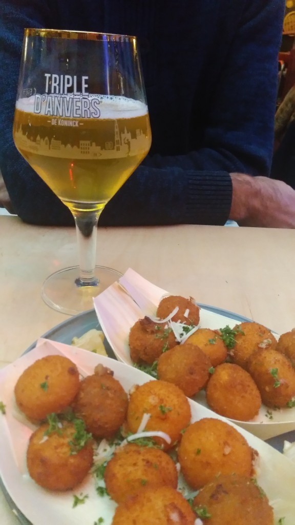 48h à anvers manger