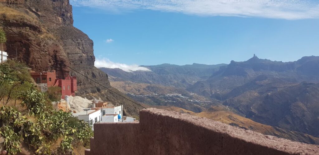 Roque Nublo Gran Canaria randonnée monolithe en altitude