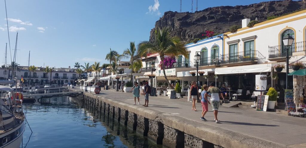 Puerto de Mogán Gran Canaria port de plaisance road trip