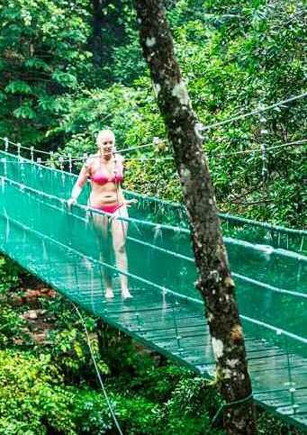« Explorez les options de voyage sur gadventures.com. »