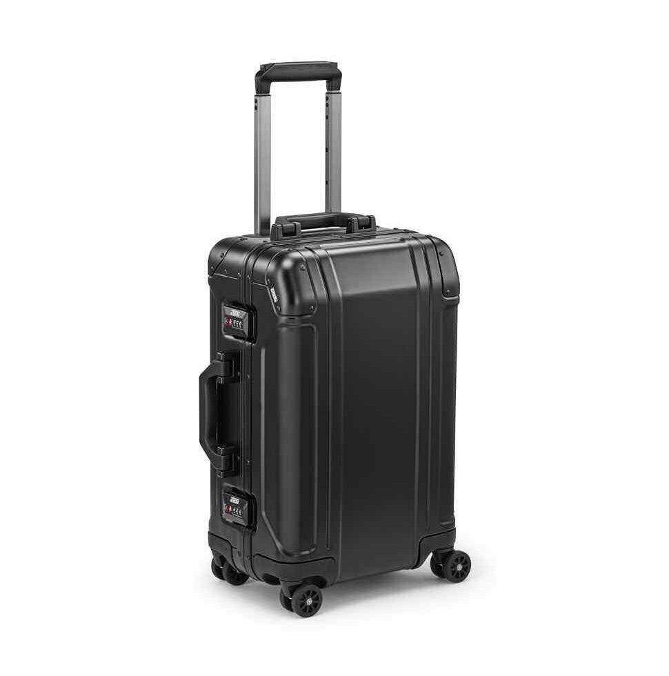 Shopping : valises, sacs de cabine, looks d'été et trousse de beauté