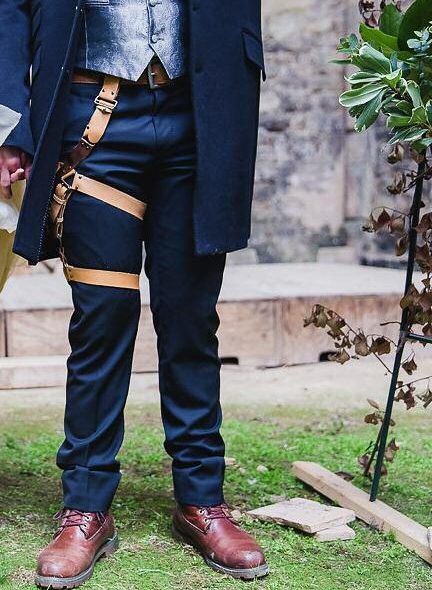 Mariage steampunk : une série mode à l'abbaye de Villelongue