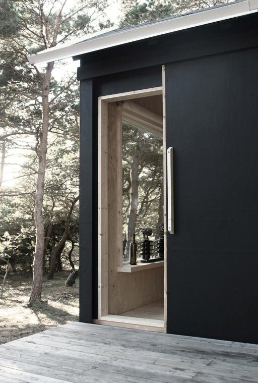 Un petit nid douillet : une cabane de bois pour tout débrancher
